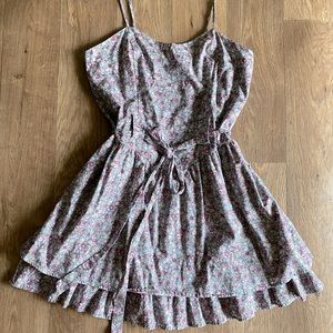 DONATING SOON Freaking ADORABLE romper style floral dress by Mossimo